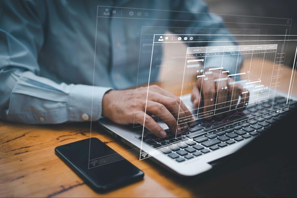 Web担当者の代行サービスとは？採用より低コストでプロを確保する方法
